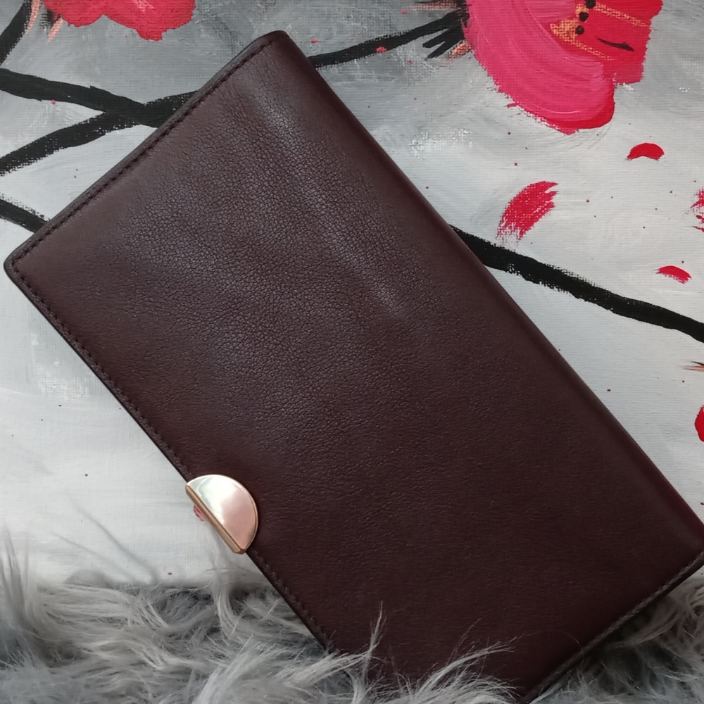 Coach leather wallet
